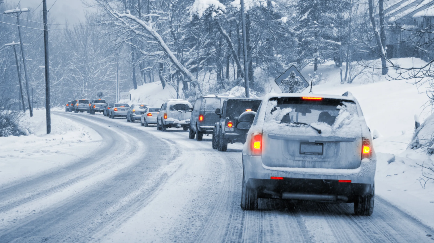 How to Drive Safely in Heavy Rain and Snow